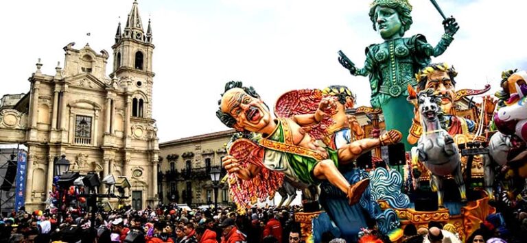 Carnevale-Acireale-Carnival-Sicily-2